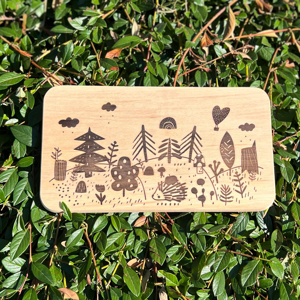 Frühstücksbrett Kinder | Waldtiere Igel | Brotzeitbrett Gravur | Schneidebrett Holz | Wald Motiv | Geschenk Kinder | Holzbrett Wald